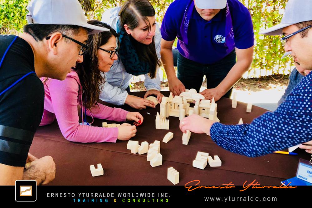 Experiencia corporativa en Bogotá con enfoque en cohesión y colaboración